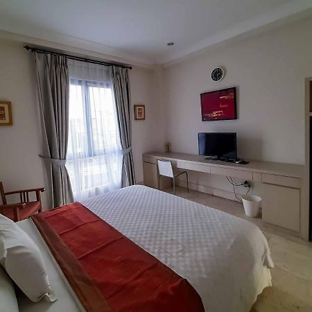 Bangka Suite Mitra Reddoorz Jakarta Eksteriør billede
