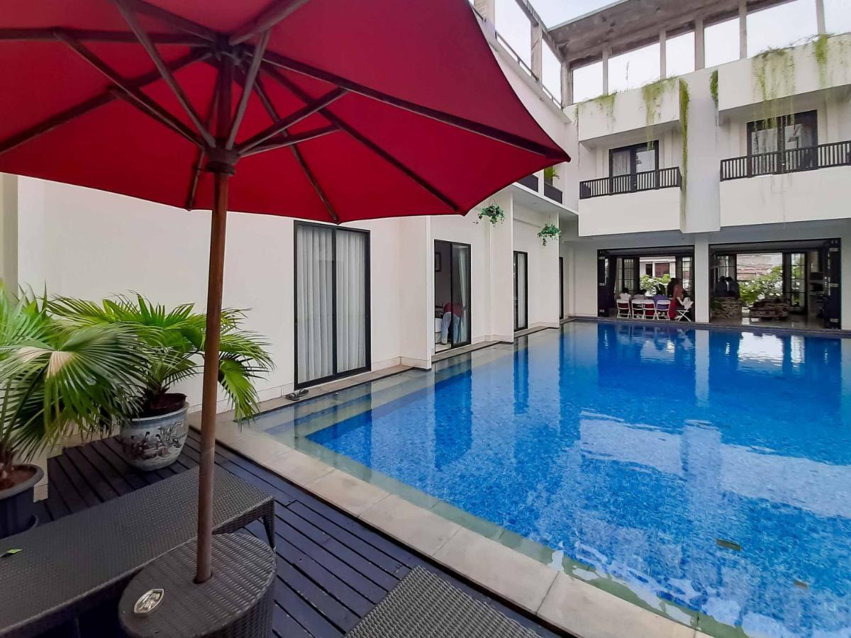 Bangka Suite Mitra Reddoorz Jakarta Eksteriør billede